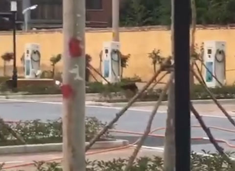 駐馬店市公共停車場(chǎng)充電站80kW雙槍直流 駐馬店市公共停車場(chǎng)充電站80kW雙槍直流