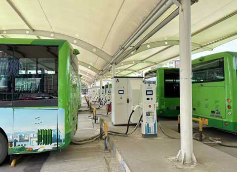 公交車充電站分體式充電樁項(xiàng)目 公交車充電站分體式充電樁項(xiàng)目